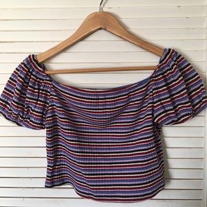Lavender crop top with puffy sleeves & stripes